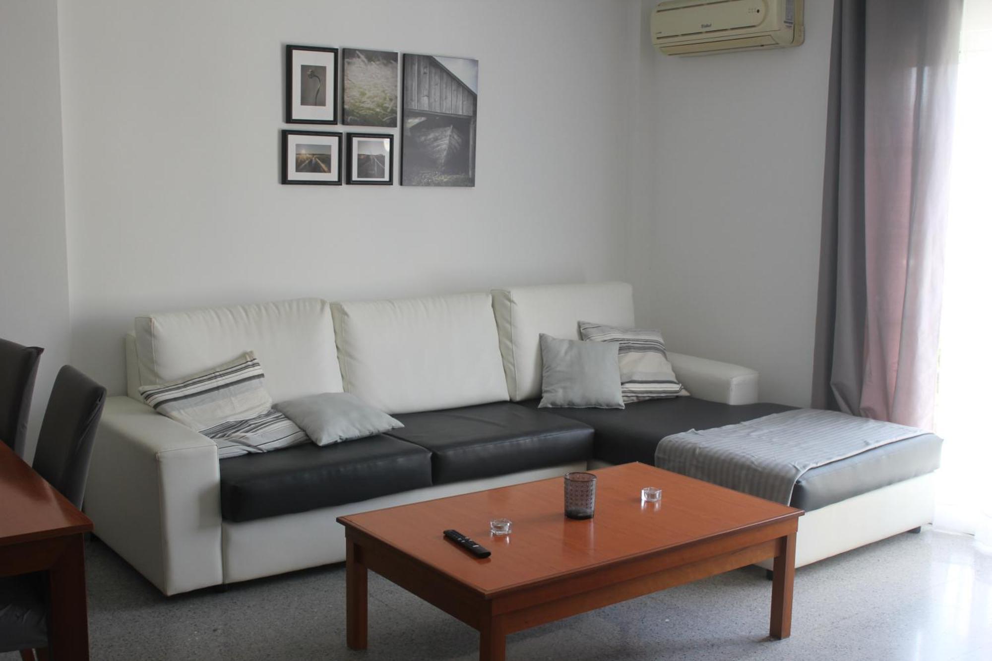 Apartamento En Ciudad Jardin Malaga Bagian luar foto